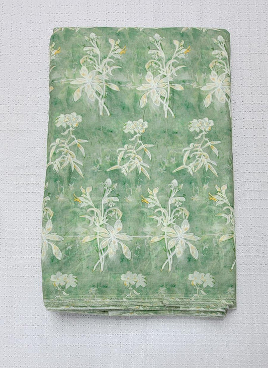 Printed Lawn – Chicken Kari 2-Piece with White Trousers